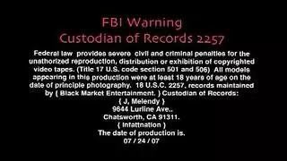 فحل يبعبص كس سمينة بالاصبع