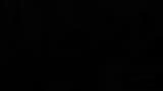 عاهرات مراهقات مرسومات يسخرن من قضيب صغير بالكعب مقطع إباحي