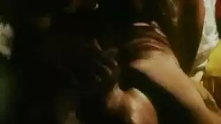 مستخدمة تويتر المشاغبة تمارس الجنس من أجل المتابعين