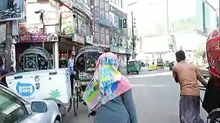 عاهرة المنتجع تمارس الجنس الجماعي مع نزلاء الفندق