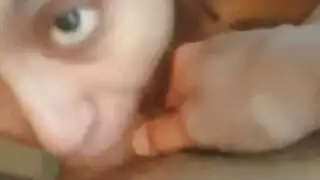 daryushka draut وصديقتها الجنسية المثلية ، نيكول لويو لمست بعضهما البعض في الصباح