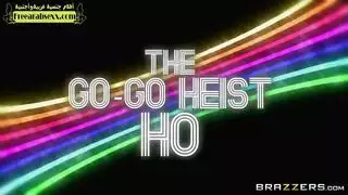 رقصة صريحة لباربي تنتهي بقذف داخلي