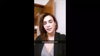 جنس شرجي شيميل وتدليك الثدي: أحر عارضات متحولات في حركة صريحة