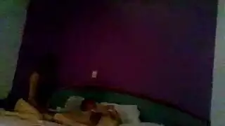 جلسة نيك إباحية مع عاهرة متلهفة