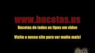 الهواة شقراء في سن المراهقة شرائح مثير تنورة والأصابع لها انتزاع