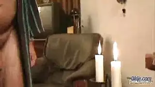 شقراوان في فندق إكس إكس إكس: جنس بين ناضجة وشابة