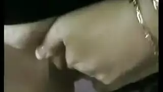 دانا العاهرة المتزوجة تُضرب بقوة